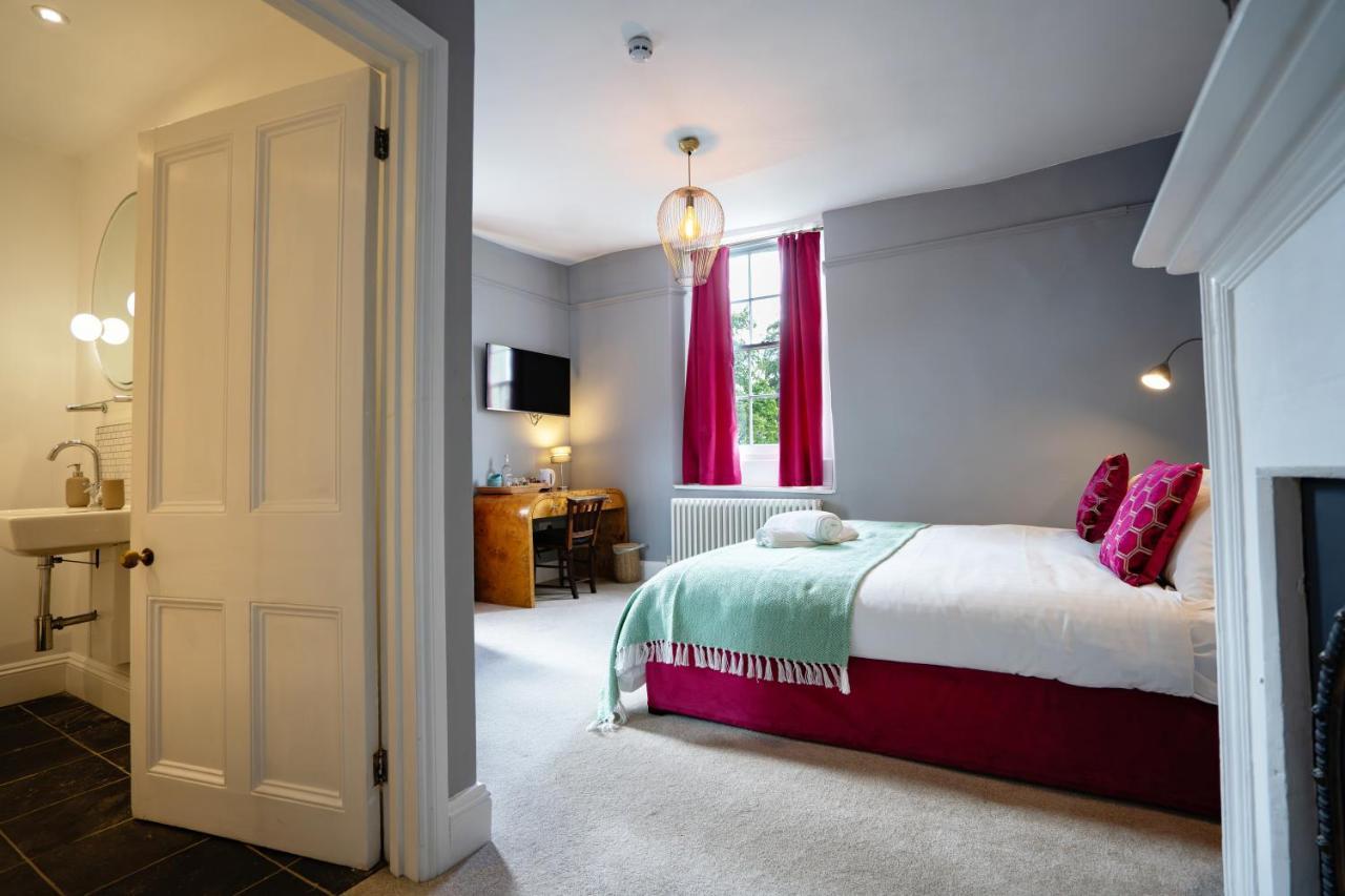 The Castle Inn Bradford On Avon Екстериор снимка